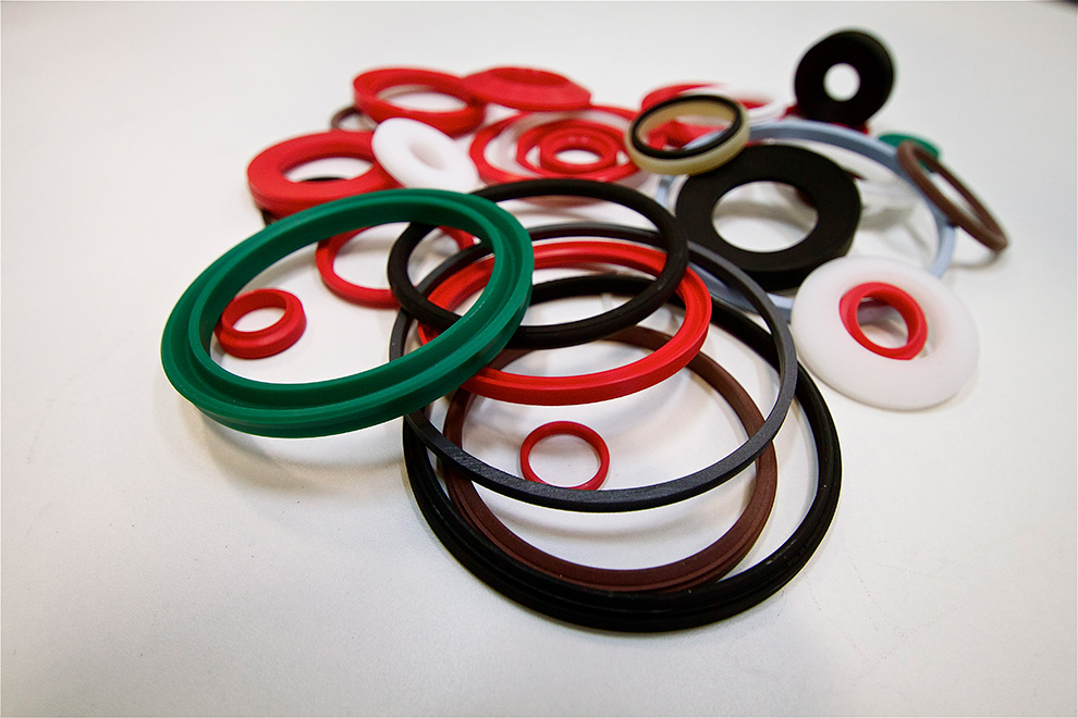 Hydro-pneumatic gaskets